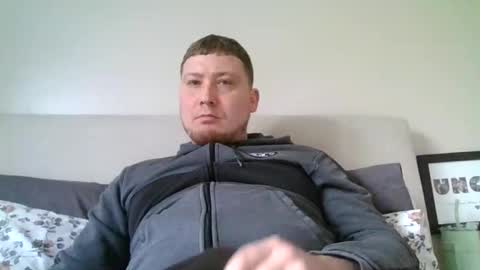 bigbowl95 online show from March 4, 9:16 am