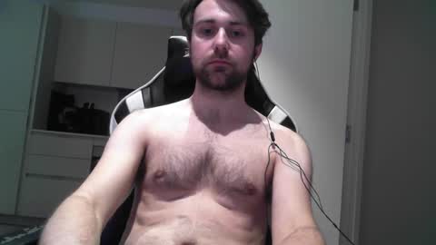 Snapshot of bigbrit_25 chatting on February 5, 10:55 pm Big Brit online show from February 5, 10:55 pm