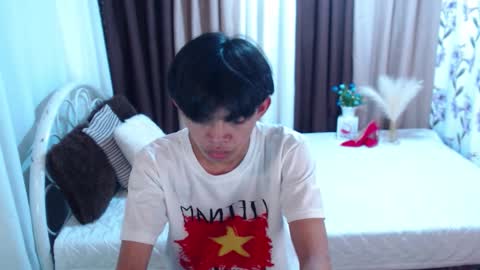 bigcock_kerbzz online show from March 21, 8:19 am