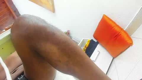 sexy muscle online show from January 28, 2:32 am