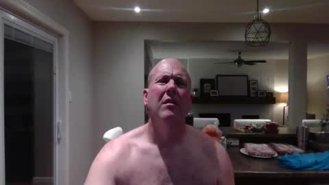 Snapshot of bigdave10005 chatting on December 7, 1:48 am bigdave10005 online show from December 7, 1:48 am