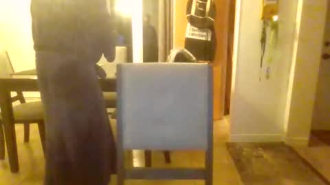 bigdeer581917471 online show from May 6, 12:33 am