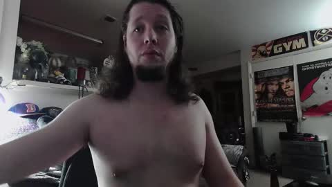 biggerisbetter21 online show from October 14, 7:59 am