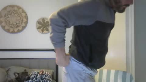 Snapshot of biggin10inch chatting on December 11, 1:00 pm Gavin online show from December 11, 1:00 pm