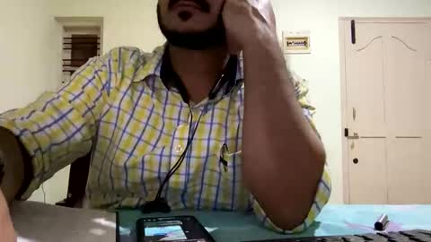bighandsomesatisfy online show from February 21, 6:26 pm