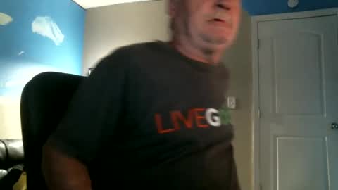 Snapshot of bigjaybo60 chatting on February 24, 3:55 am John online show from February 24, 3:55 am