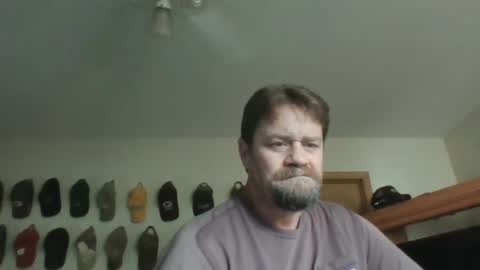 Snapshot of bigload1972 chatting on December 7, 8:38 pm bigload1972 online show from December 7, 8:38 pm