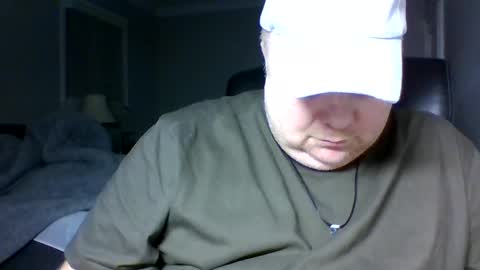 Big Red online show from November 2, 3:11 am