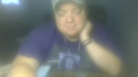 Snapshot of bigred_nyc chatting on October 1, 8:57 pm Big Red online show from October 1, 8:57 pm