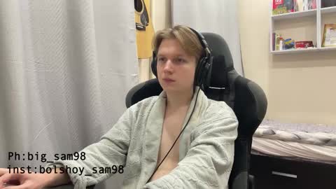 bigsamuel05 online show from November 5, 10:56 pm