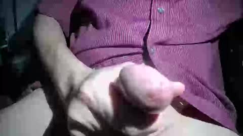 bigsexshark1 online show from October 15, 5:37 am