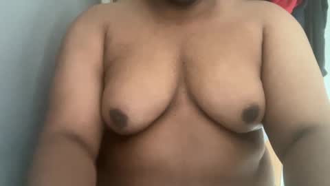 bigtits21111 online show from February 4, 11:05 am