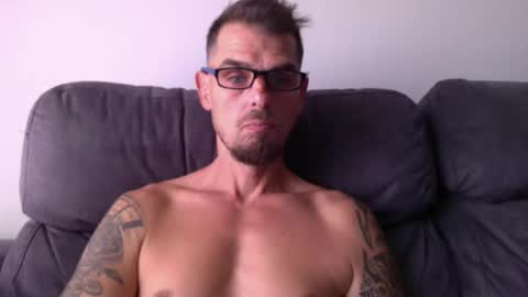 bilbao44 online show from October 1, 9:35 am