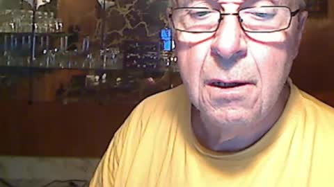 Snapshot of bill_25061 chatting on September 28, 11:47 pm bill_25061 online show from September 28, 11:47 pm