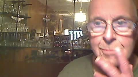 Snapshot of bill_25061 chatting on October 3, 1:32 am bill_25061 online show from October 3, 1:32 am