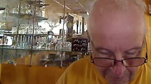 Snapshot of bill_25061 chatting on October 4, 6:13 pm bill_25061 online show from October 4, 6:13 pm