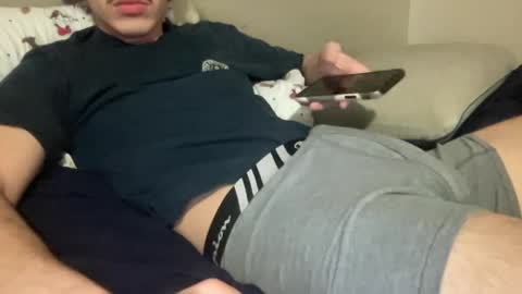 Snapshot of billiambill2002 chatting on February 19, 12:57 am billiambill2002 online show from February 19, 12:57 am