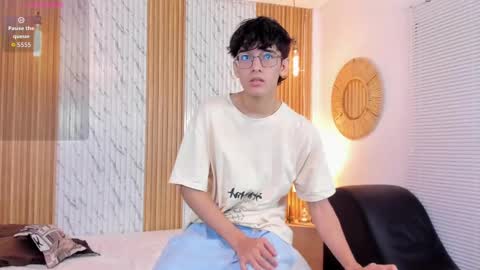 Billie online show from October 16, 3:58 am