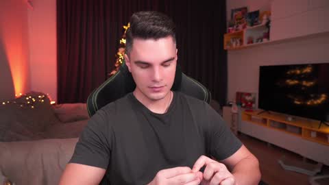 Snapshot of billypassion chatting on December 5, 6:10 am BillyPassion online show from December 5, 6:10 am