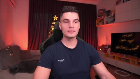Snapshot of billypassion chatting on December 21, 10:39 am BillyPassion online show from December 21, 10:39 am