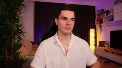 Snapshot of billypassion chatting on February 10, 5:03 am BillyPassion online show from February 10, 5:03 am