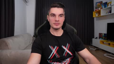 Snapshot of billypassion chatting on February 1, 9:21 am BillyPassion online show from February 1, 9:21 am