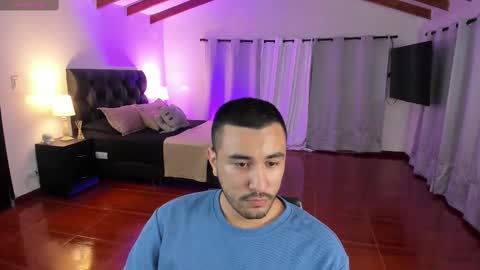 Snapshot of bilyryan1 chatting on February 11, 2:25 am Nick Moca online show from February 11, 2:25 am