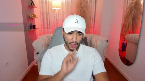 Snapshot of bilyryan1 chatting on October 13, 8:04 pm Nick Moca online show from October 13, 8:04 pm