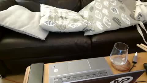Snapshot of bindmedown chatting on February 7, 11:13 pm bindmedown online show from February 7, 11:13 pm