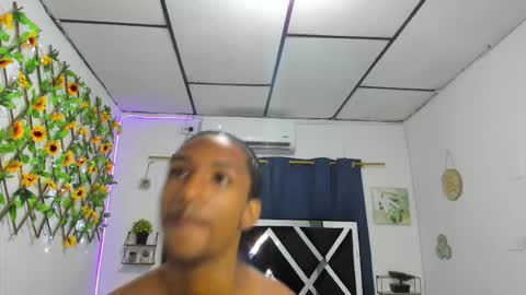 Snapshot of bj_black chatting on September 20, 4:56 am bj_black online show from September 20, 4:56 am