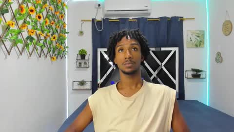 Snapshot of bj_black chatting on September 17, 5:41 am bj_black online show from September 17, 5:41 am