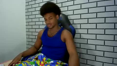 tu morenito online show from November 15, 11:51 pm