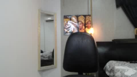 black_king_241 online show from October 6, 3:22 am