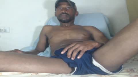 Snapshot of black_latin2728 chatting on March 6, 6:19 am alexander online show from March 6, 6:19 am