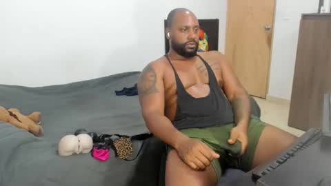 BIGCOCK online show from March 2, 7:15 am