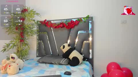 Snapshot of black_rose02 chatting on February 16, 11:59 am B L A C K R O S E online show from February 16, 11:59 am