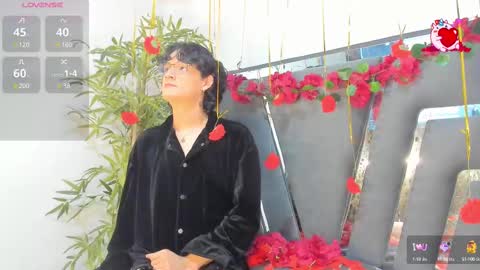 Snapshot of black_rose02 chatting on February 14, 12:14 pm B L A C K R O S E online show from February 14, 12:14 pm