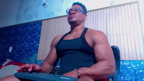 duglas online show from March 28, 10:21 pm