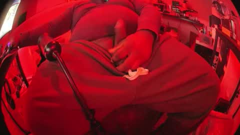 Black online show from April 8, 3:21 pm