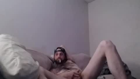 Snapshot of blahblam420 chatting on February 7, 11:12 am blahblam420 online show from February 7, 11:12 am