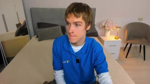 Snapshot of blake_ross chatting on September 16, 4:30 pm Blake online show from September 16, 4:30 pm