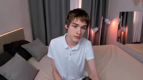 Snapshot of blake_ross chatting on September 24, 4:38 pm Blake online show from September 24, 4:38 pm