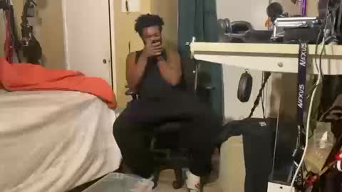 Blackjag00 online show from October 15, 7:27 am