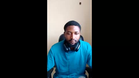 blakmoufaka online show from February 3, 6:40 am