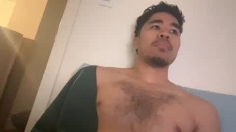 Snapshot of blasian4 chatting on February 5, 7:29 am blasian4 online show from February 5, 7:29 am