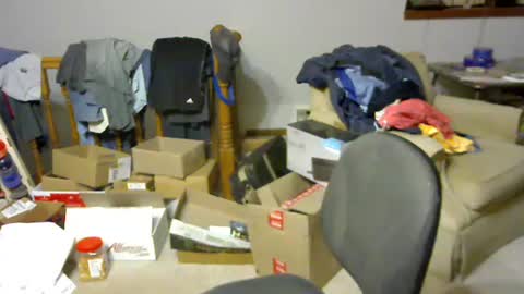 Snapshot of blemon32 chatting on December 31, 12:57 pm Bob online show from December 31, 12:57 pm