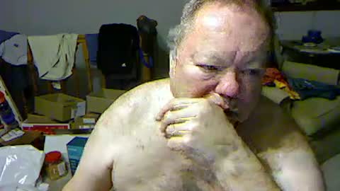 Snapshot of blemon32 chatting on January 25, 1:19 pm Bob online show from January 25, 1:19 pm