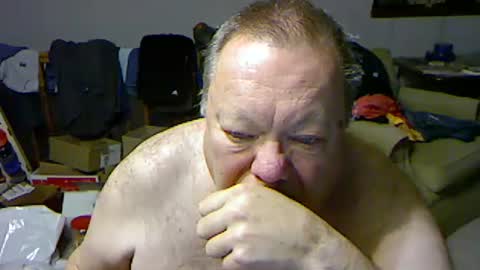 Snapshot of blemon32 chatting on January 20, 11:56 am Bob online show from January 20, 11:56 am
