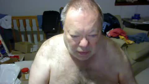 Snapshot of blemon32 chatting on December 21, 1:32 pm Bob online show from December 21, 1:32 pm