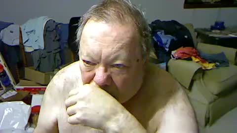 Snapshot of blemon32 chatting on February 14, 1:29 pm Bob online show from February 14, 1:29 pm